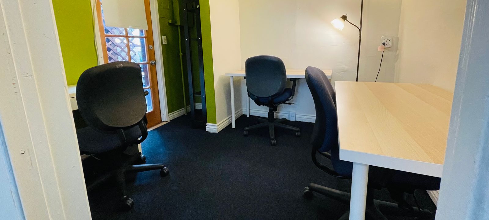 826 South Victory Blvd, Burbank - Image 1