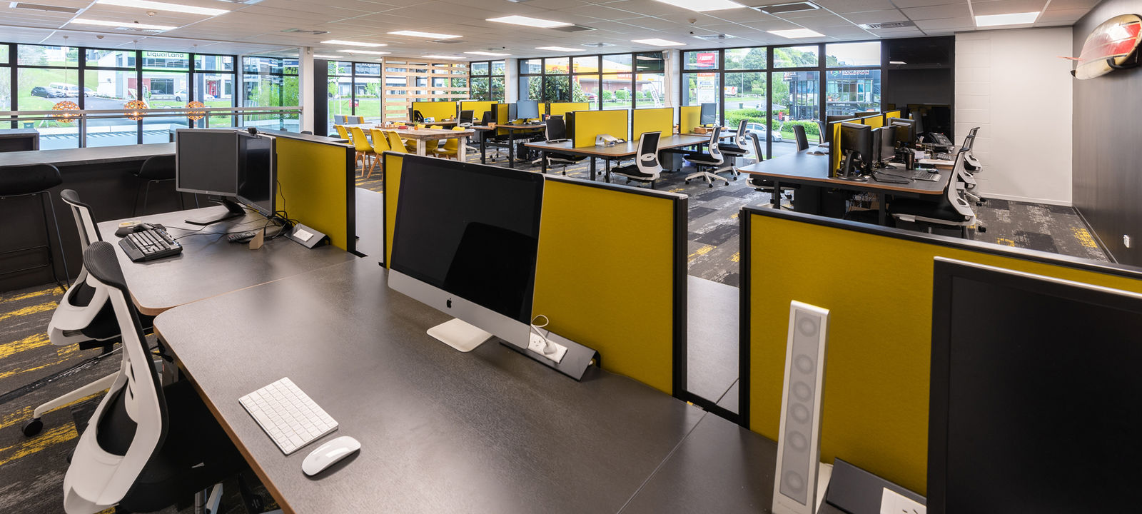 28 Constellation Drive, Auckland - Image 1