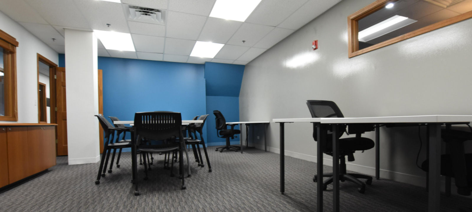 25 N River Ln, Geneva - Image 1