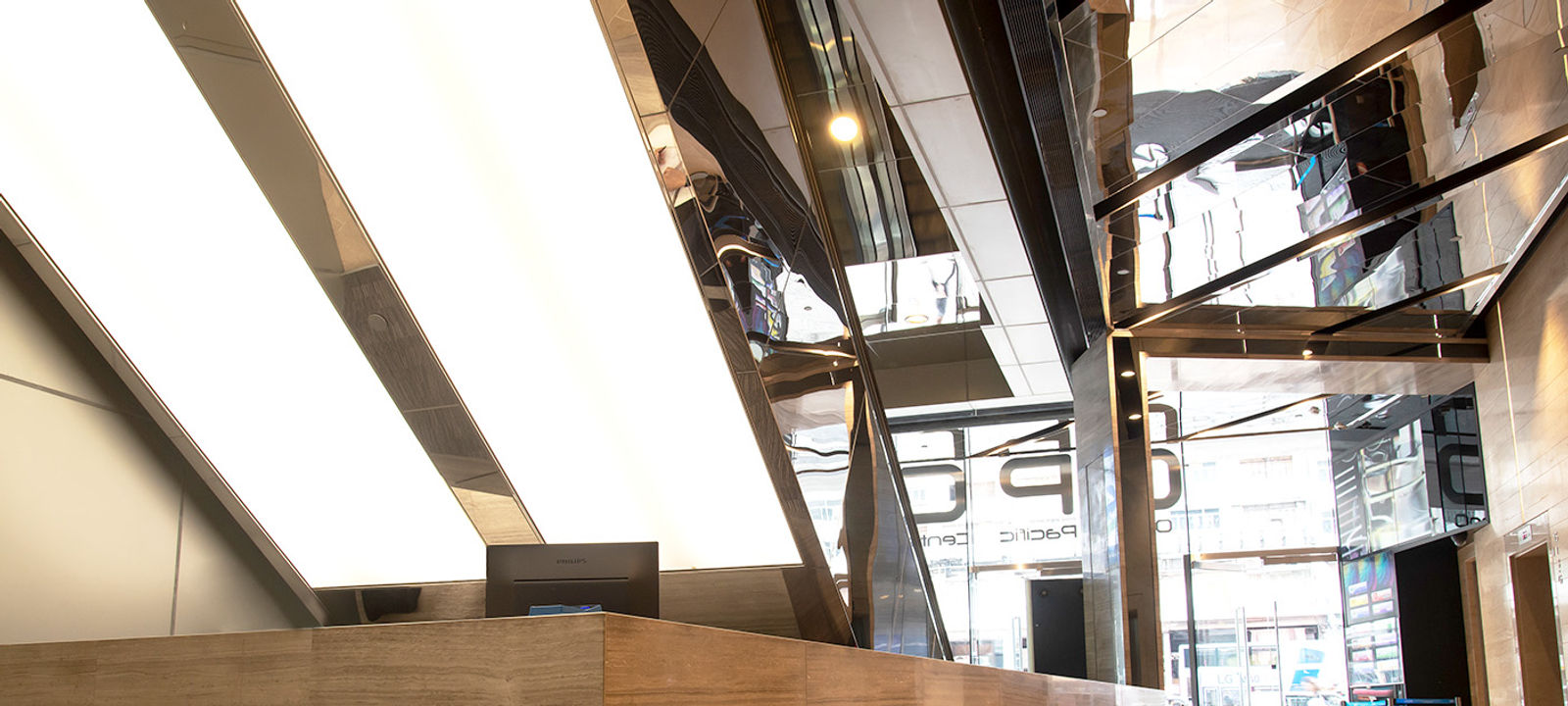 414 Kwun Tong Road, Kwun Tong - Image 1