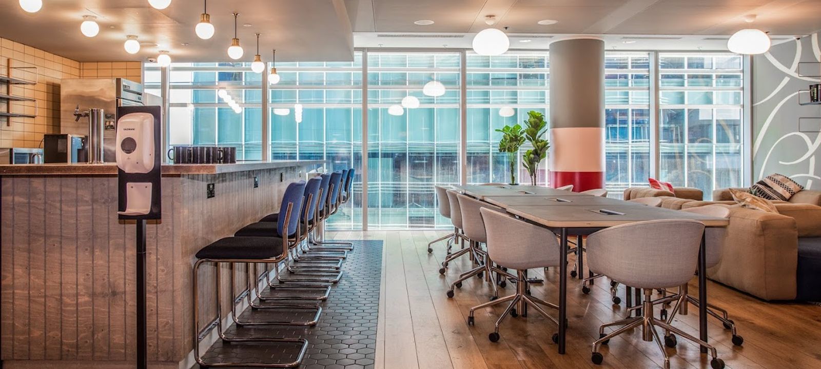 2 Leman Street, Greater London - Image 1