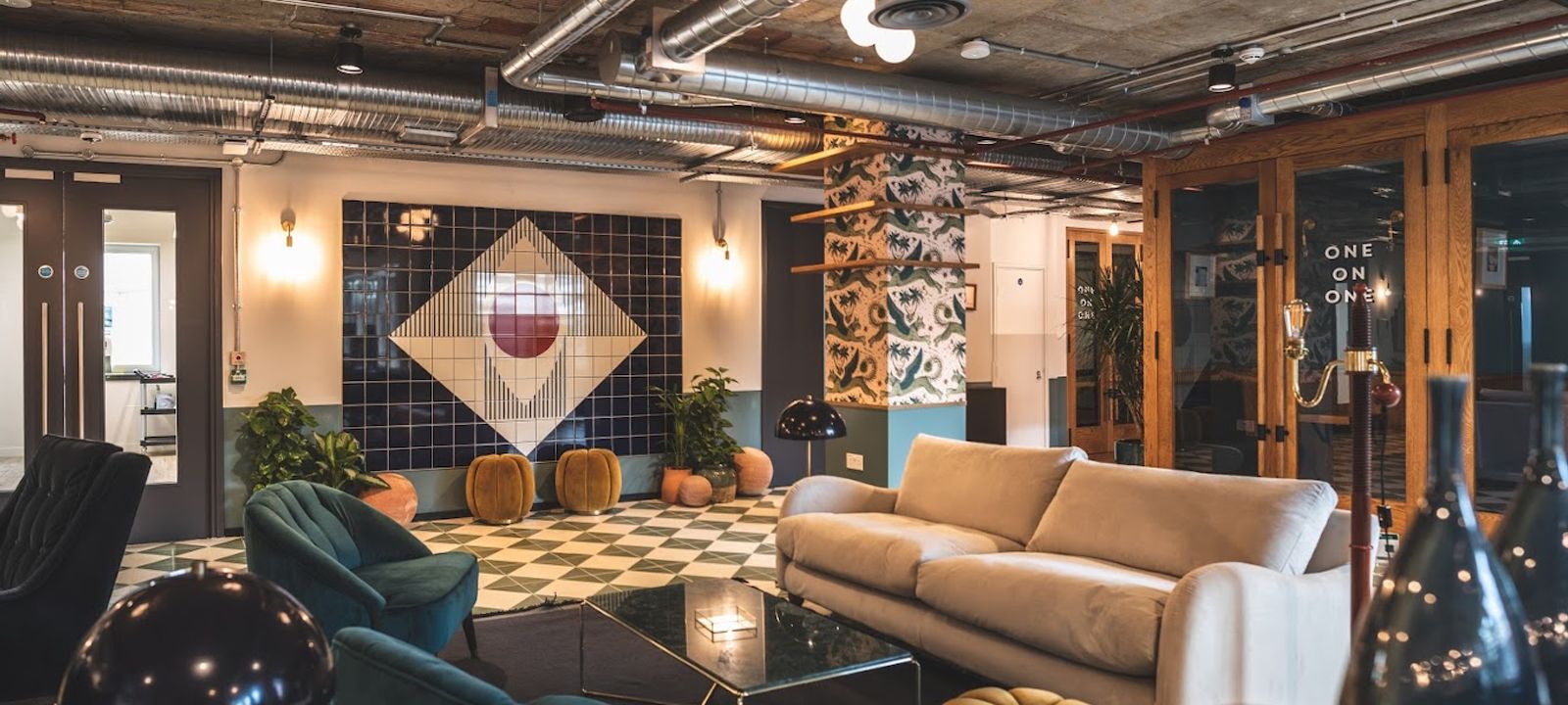 1 Butterwick, Hammersmith - Image 1