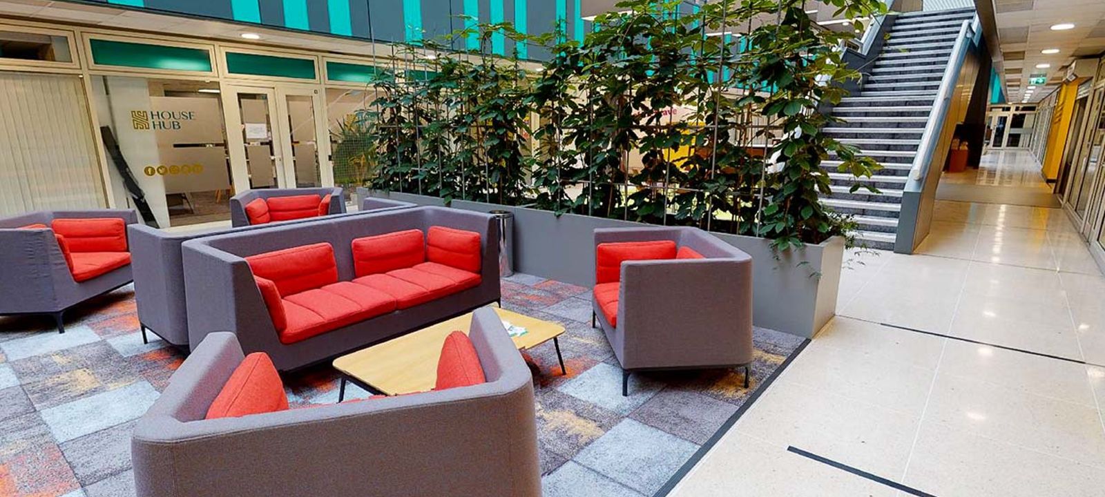 18 Rockington Dr, Milton Keynes - Image 1