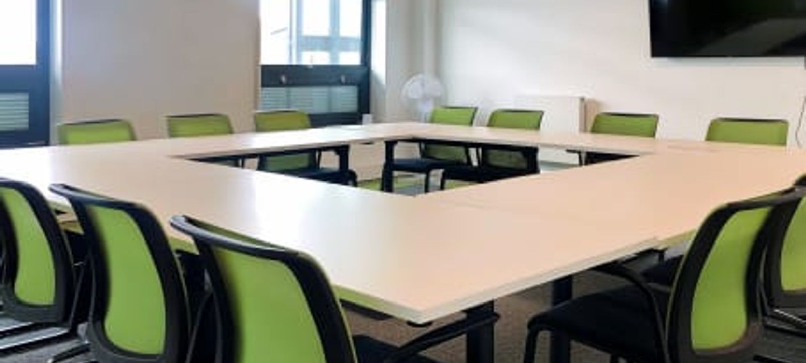 110 Butterfield, Great Marlings - Image 1