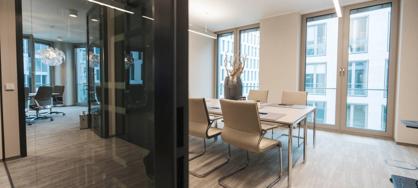 14 Kurfürstendamm, Berlin - Image 1