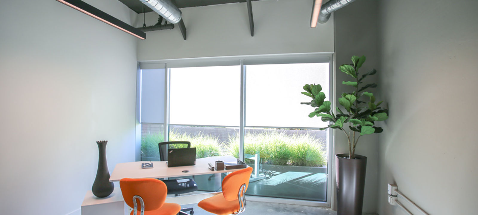 6262 Glade Avenue 6262 Glade Avenue, Woodland Hills - Image 1