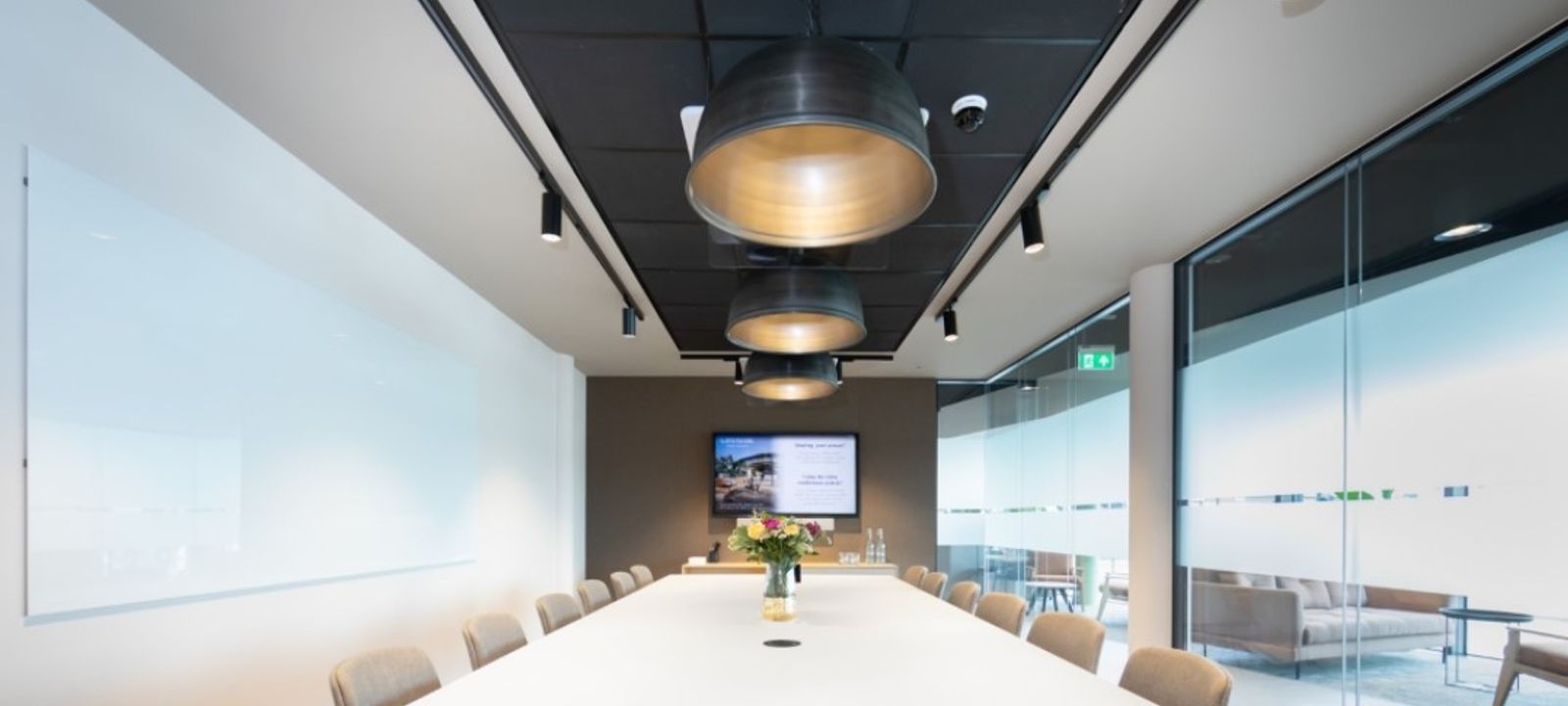 1 Kings Cross Bridge, London - Image 1