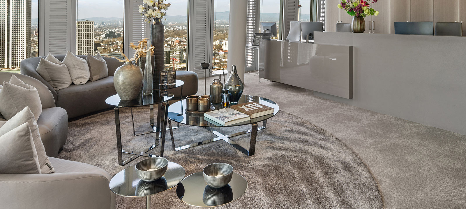 6 Thurn-und Taxis-platz, Frankfurt - Image 1