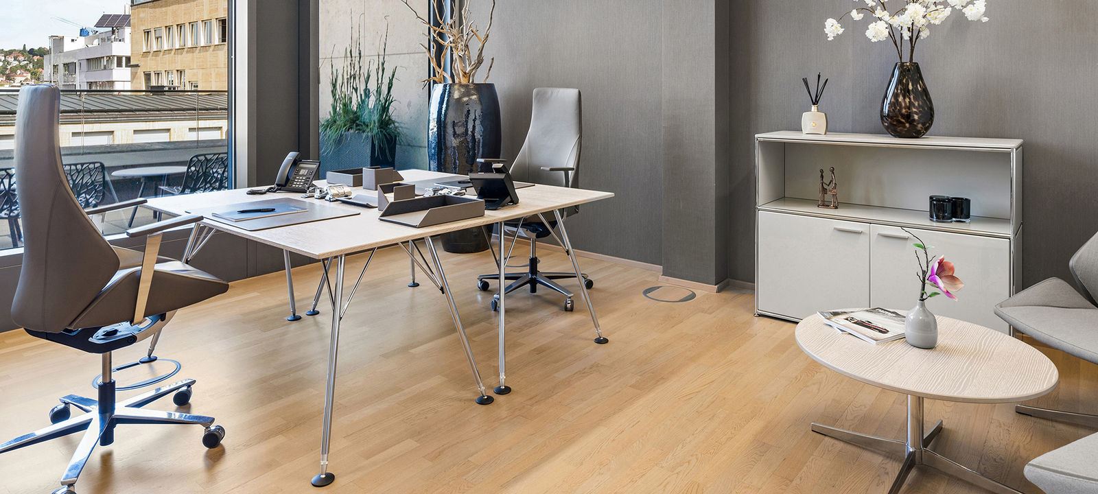 27 Koenigstrasse, Stuttgart - Image 1