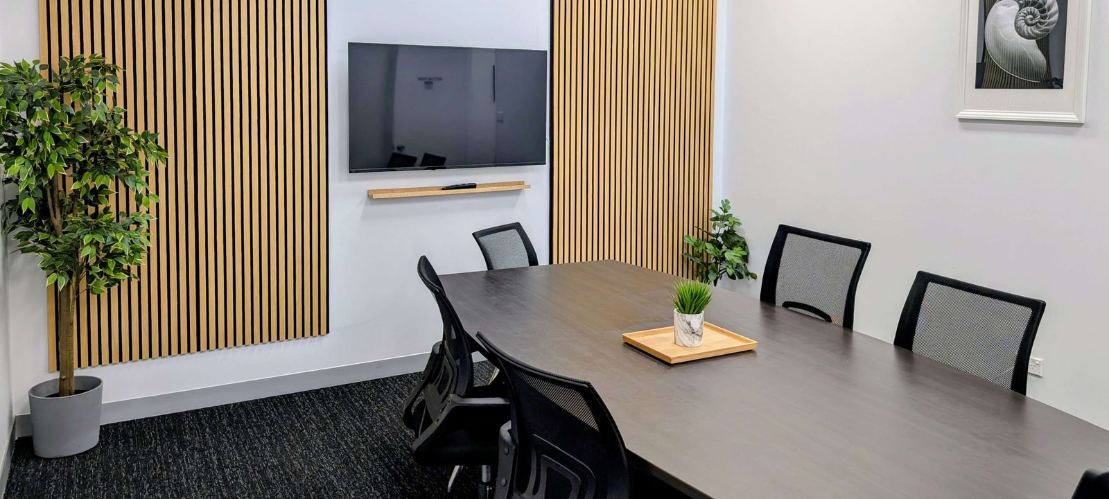 207 Currumburra Road, Ashmore - Image 1