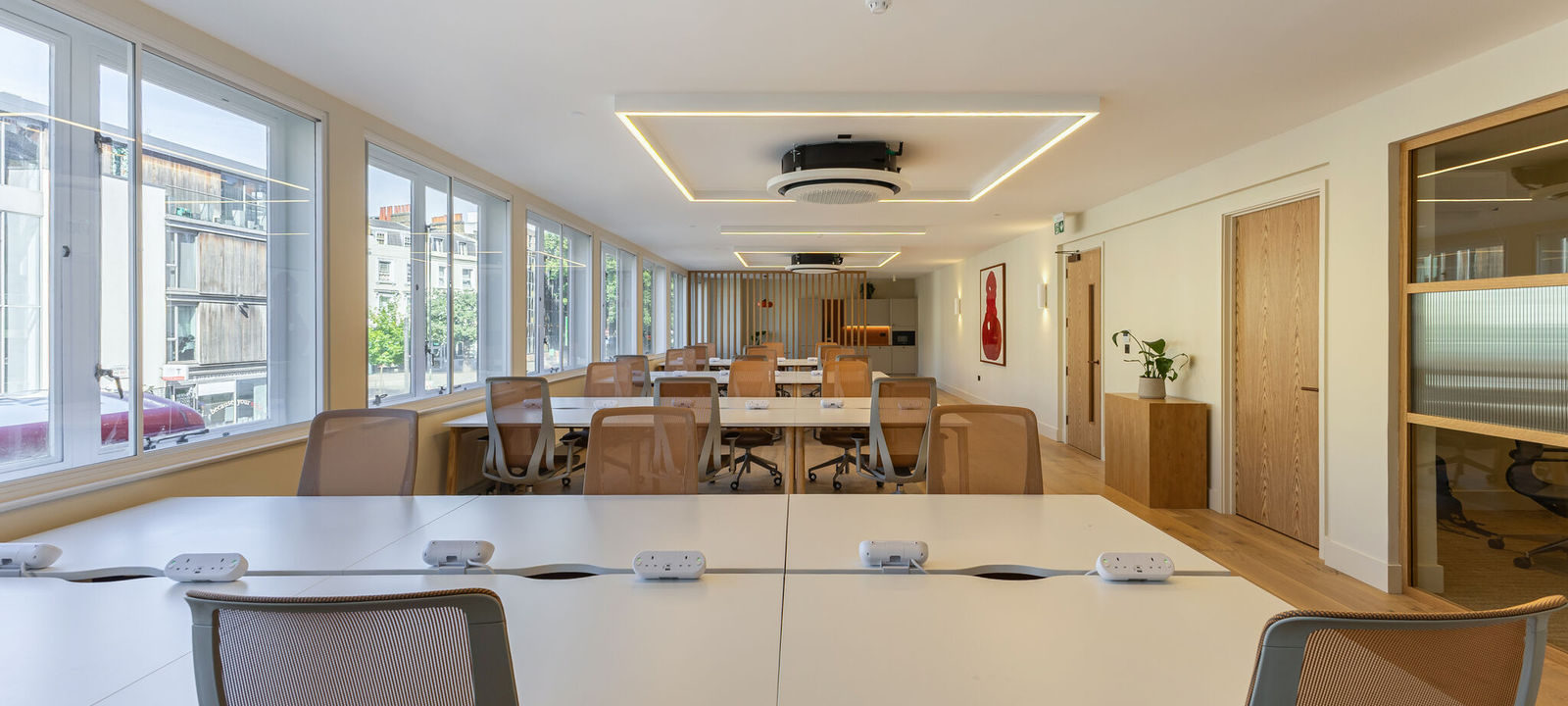 192 Vauxhall Bridge Road, London - Image 1