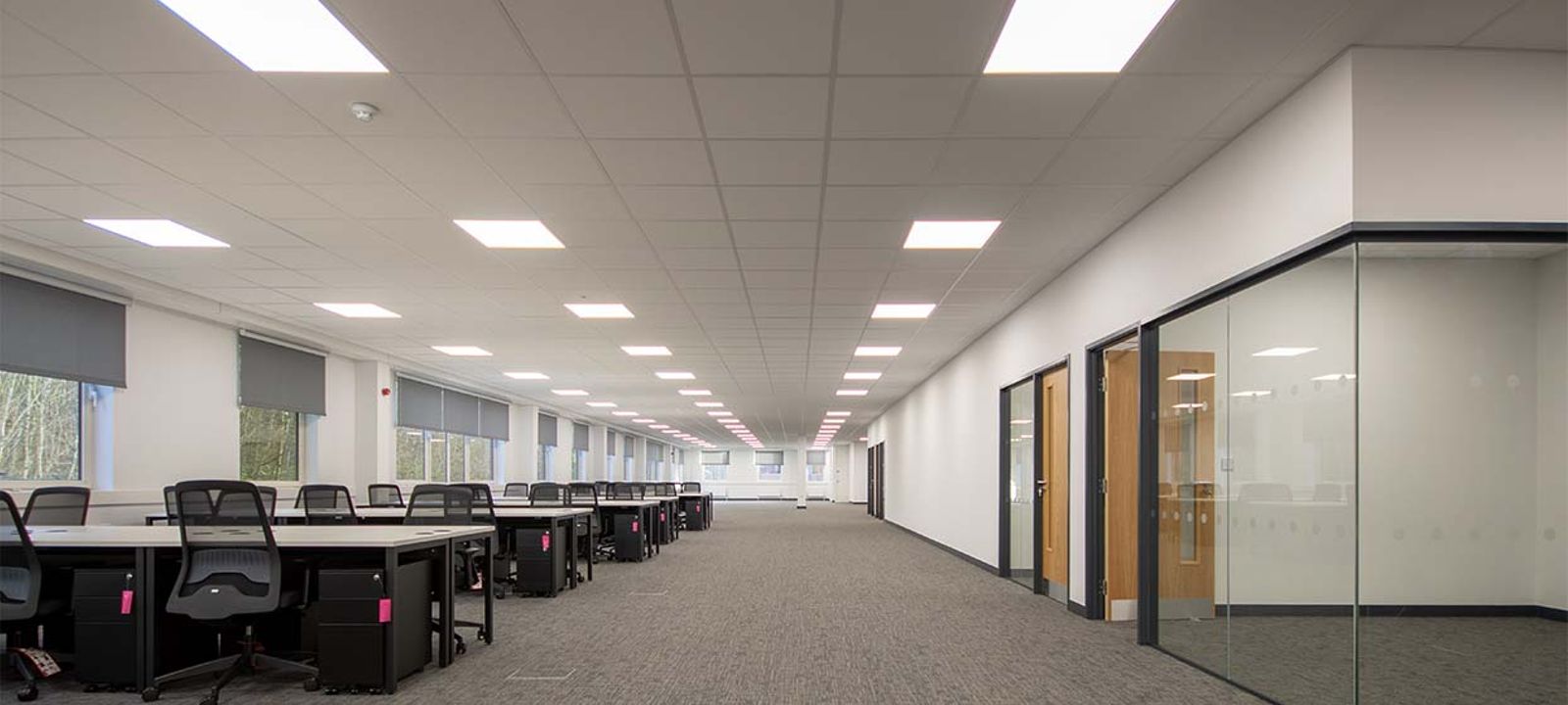 Vulcan Way, Croydon - Image 1