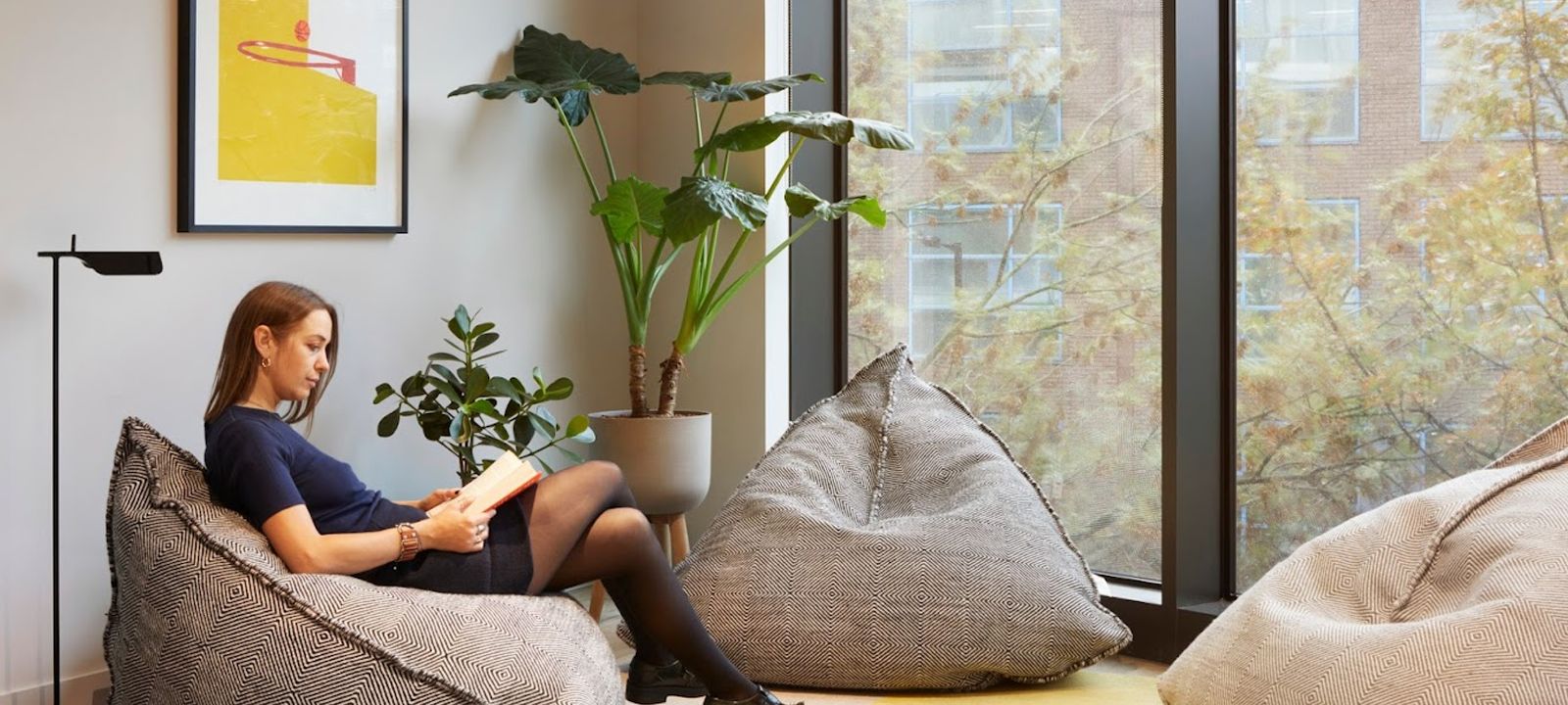 251 Southwark Bridge Road, London - Image 1