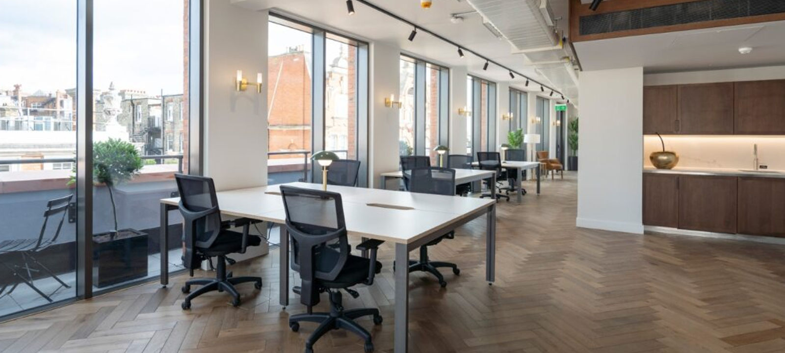 197 Kensington High Street, Kensington - Image 1