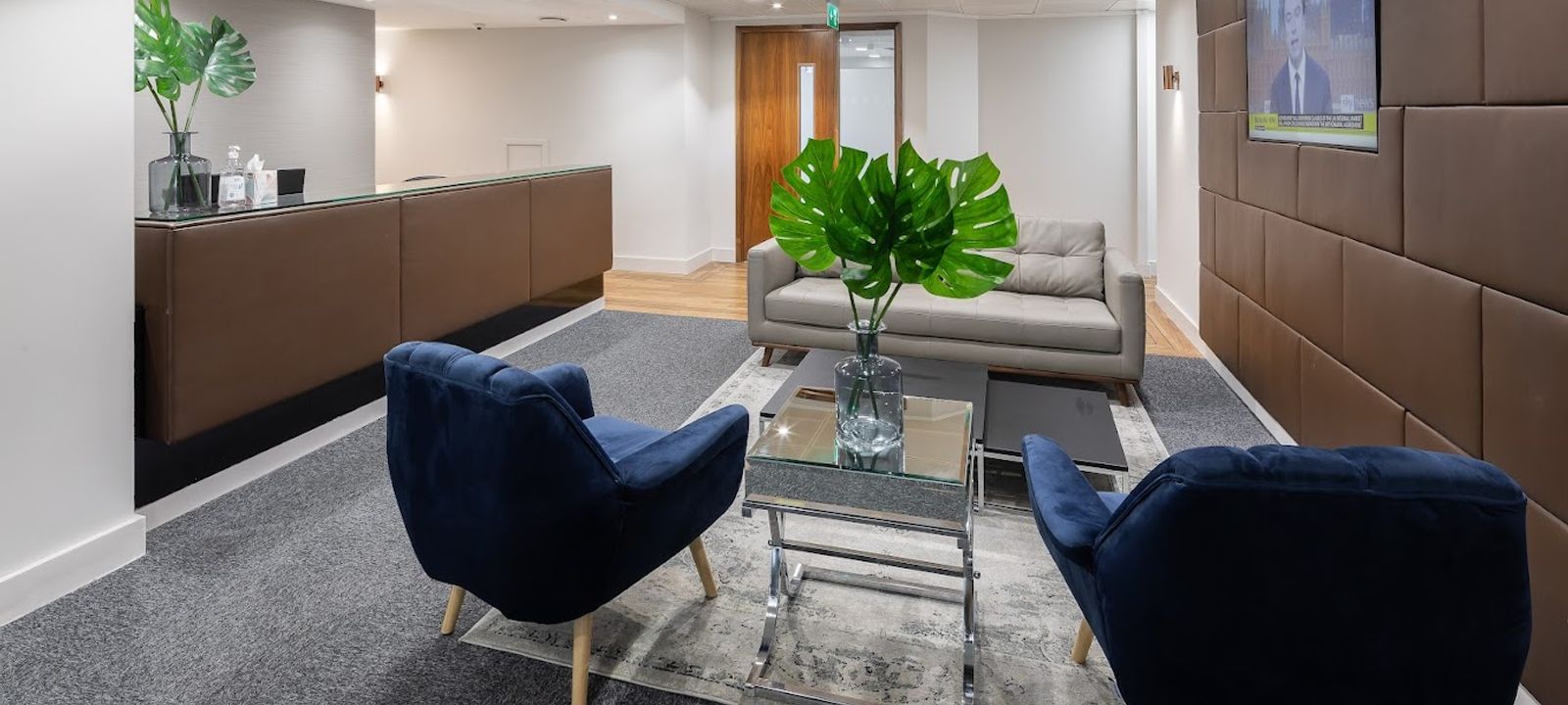 22A St James's Square, London - Image 1