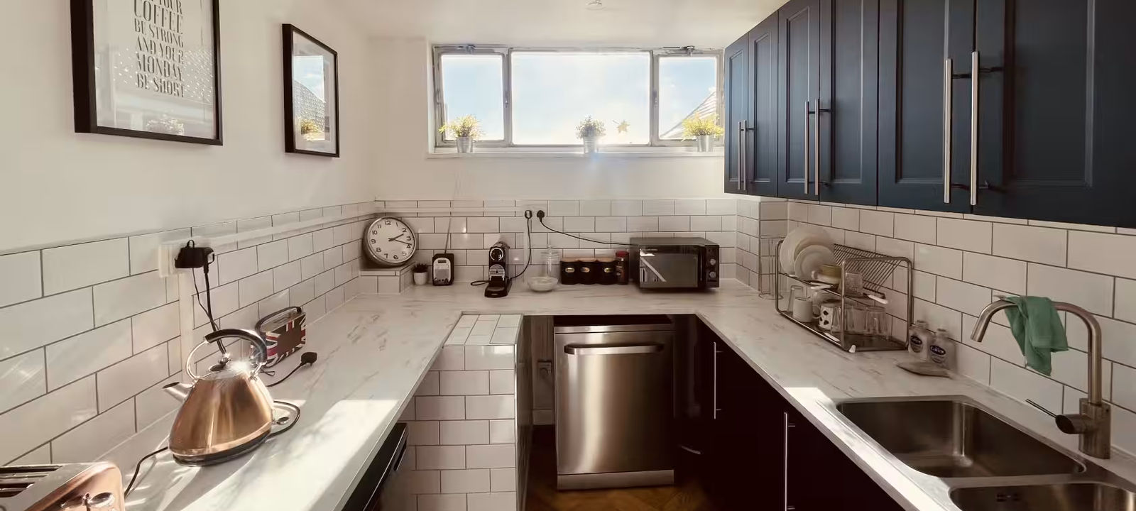 157 London Road, Greater London - Image 1