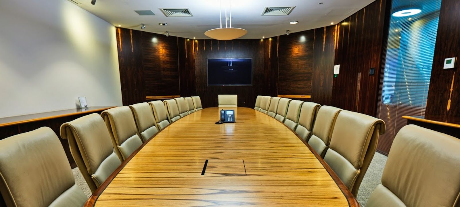 34 Lime Street, London - Image 1