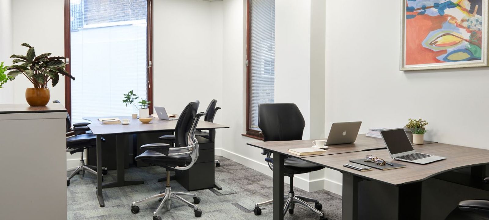 6 Snow Hill, London - Image 1