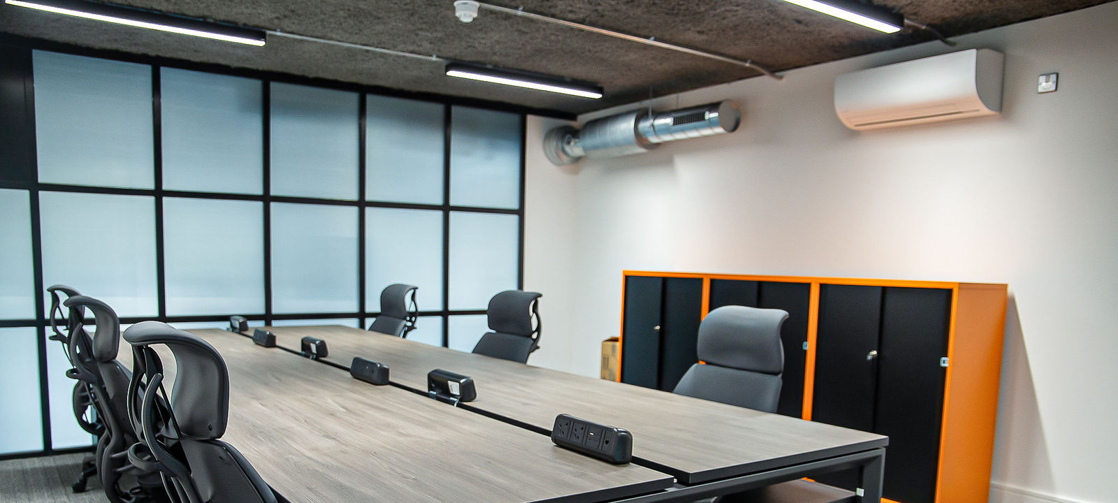 6 Watergate Walk, London - Image 1
