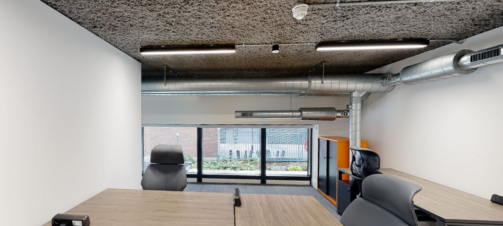 6 Watergate Walk, London - Image 1