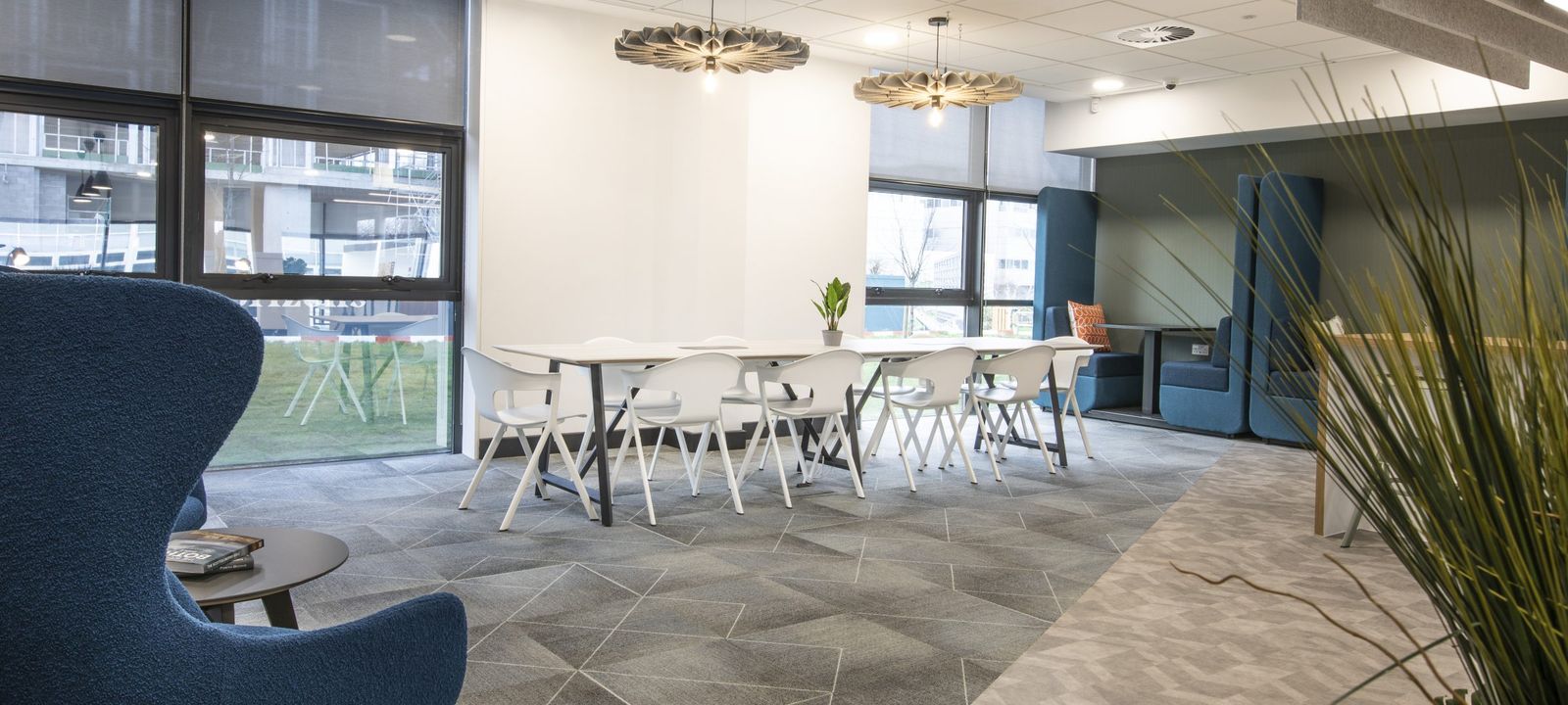 4-5 Lochside Way, Edinburgh - Image 1