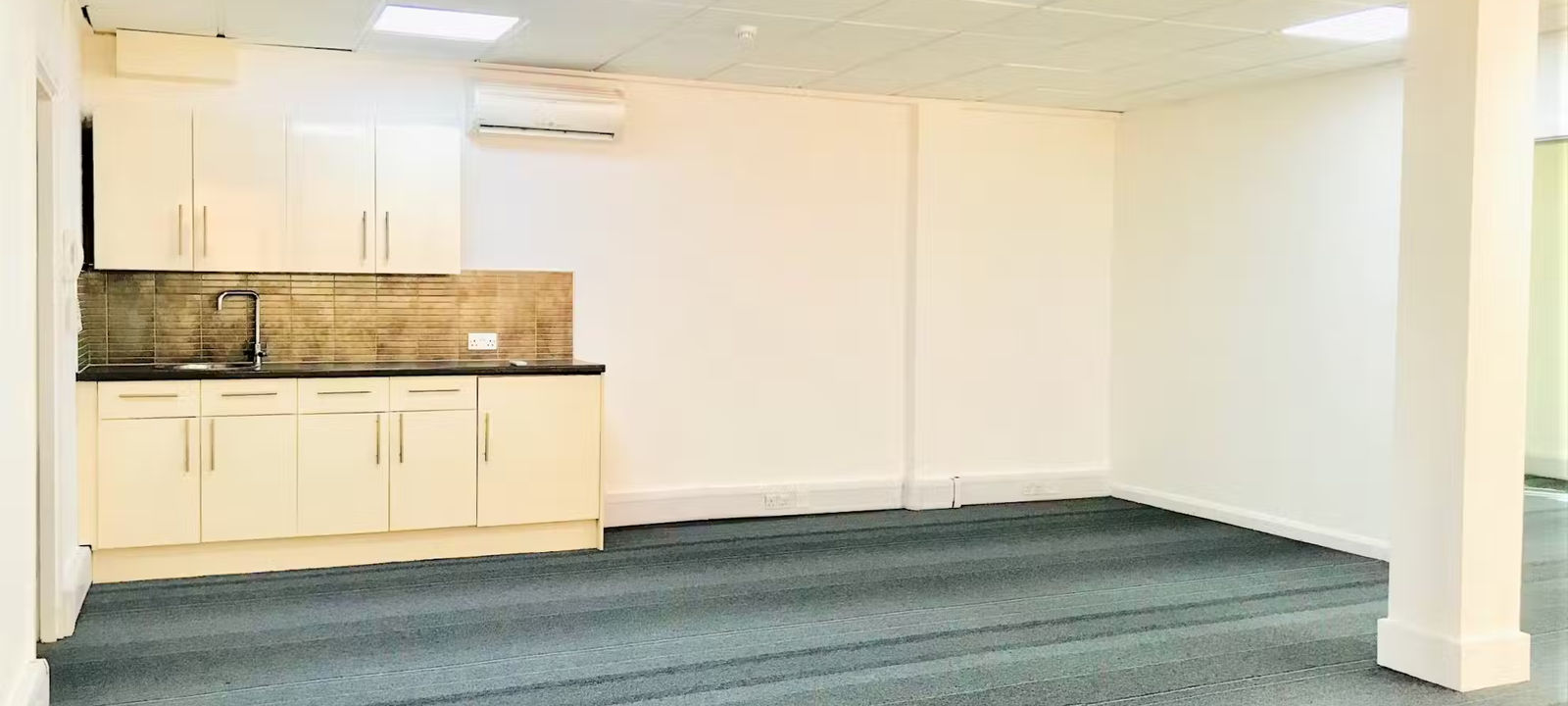 141-143 King Street, Hammersmith - Image 1