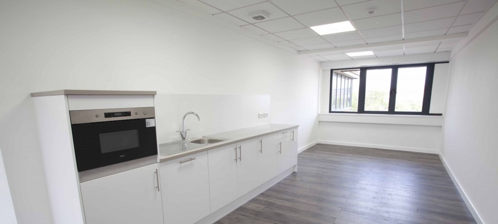 Almondsbury Business Park, Bristol - Image 1