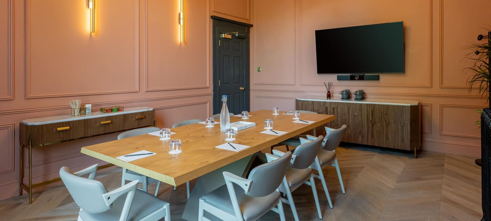 6-7 Fitzwilliam Square E, Dublin - Image 1