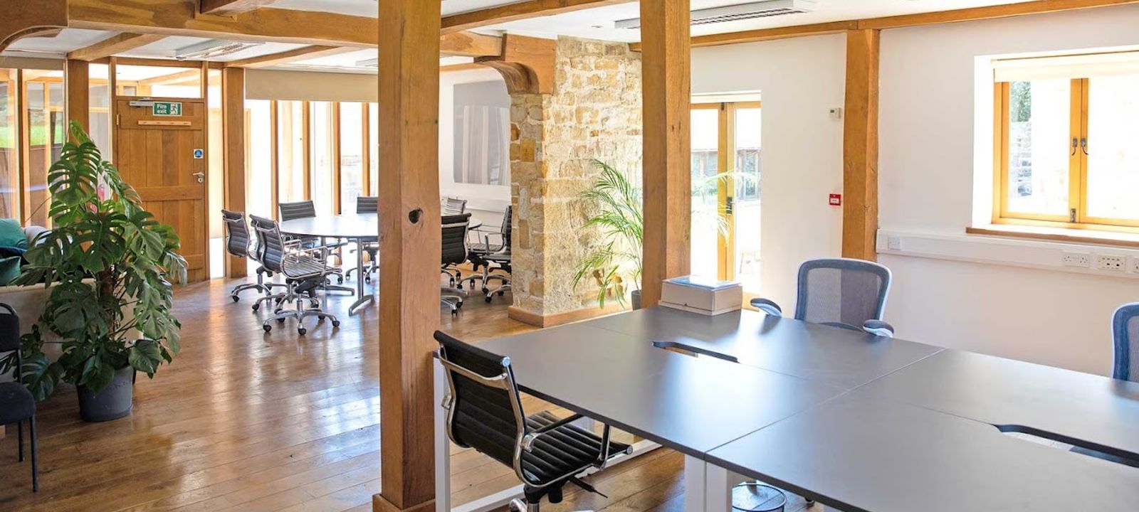 Pippingford Park Mill Brook Hill, Nutley - Image 1