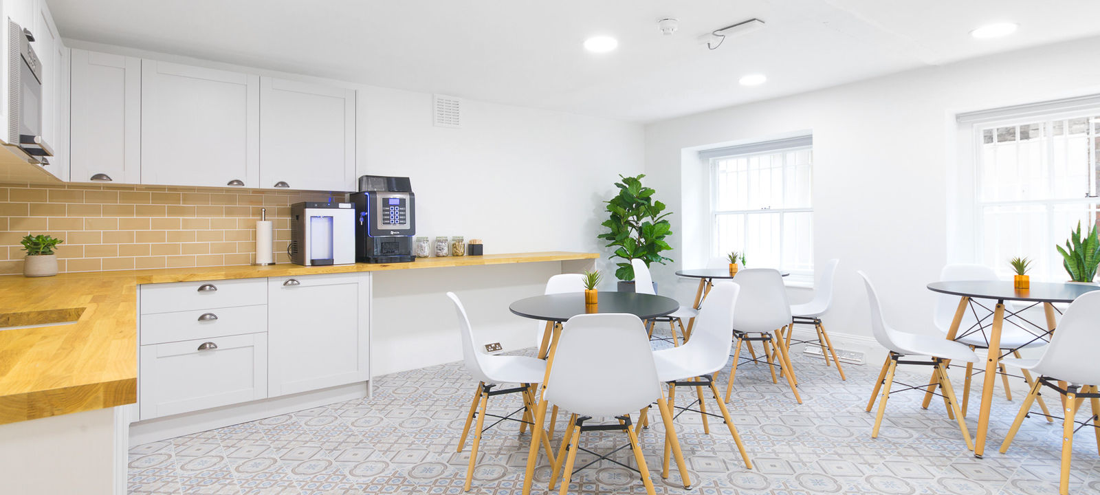 14-17 Red Lion Square, Greater London - Image 1