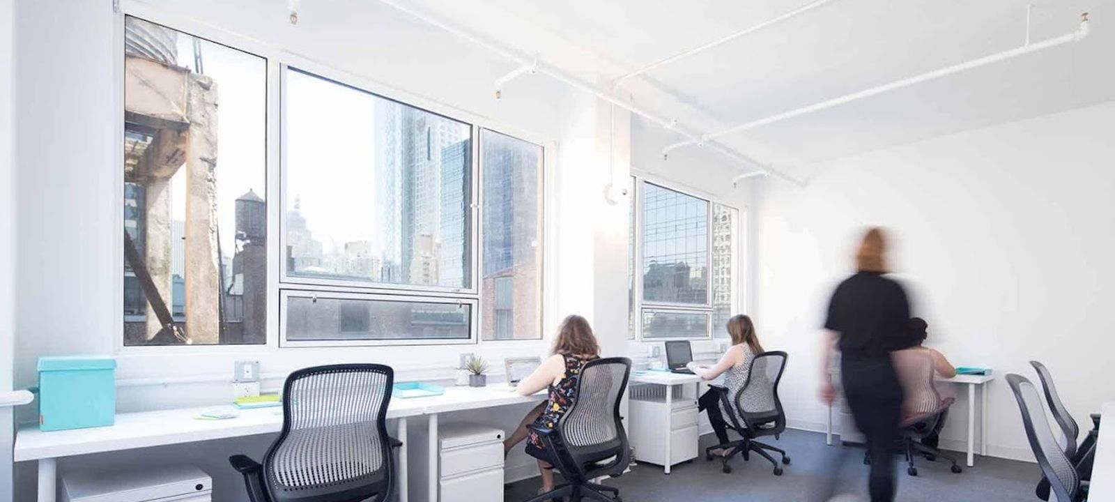 33 West 60th Street, New York - Image 1