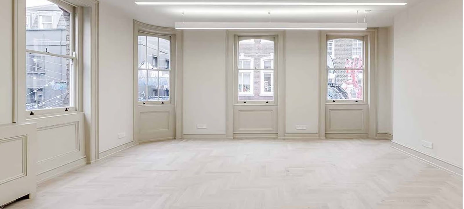 32 Carnaby Street, Carnaby - Image 1