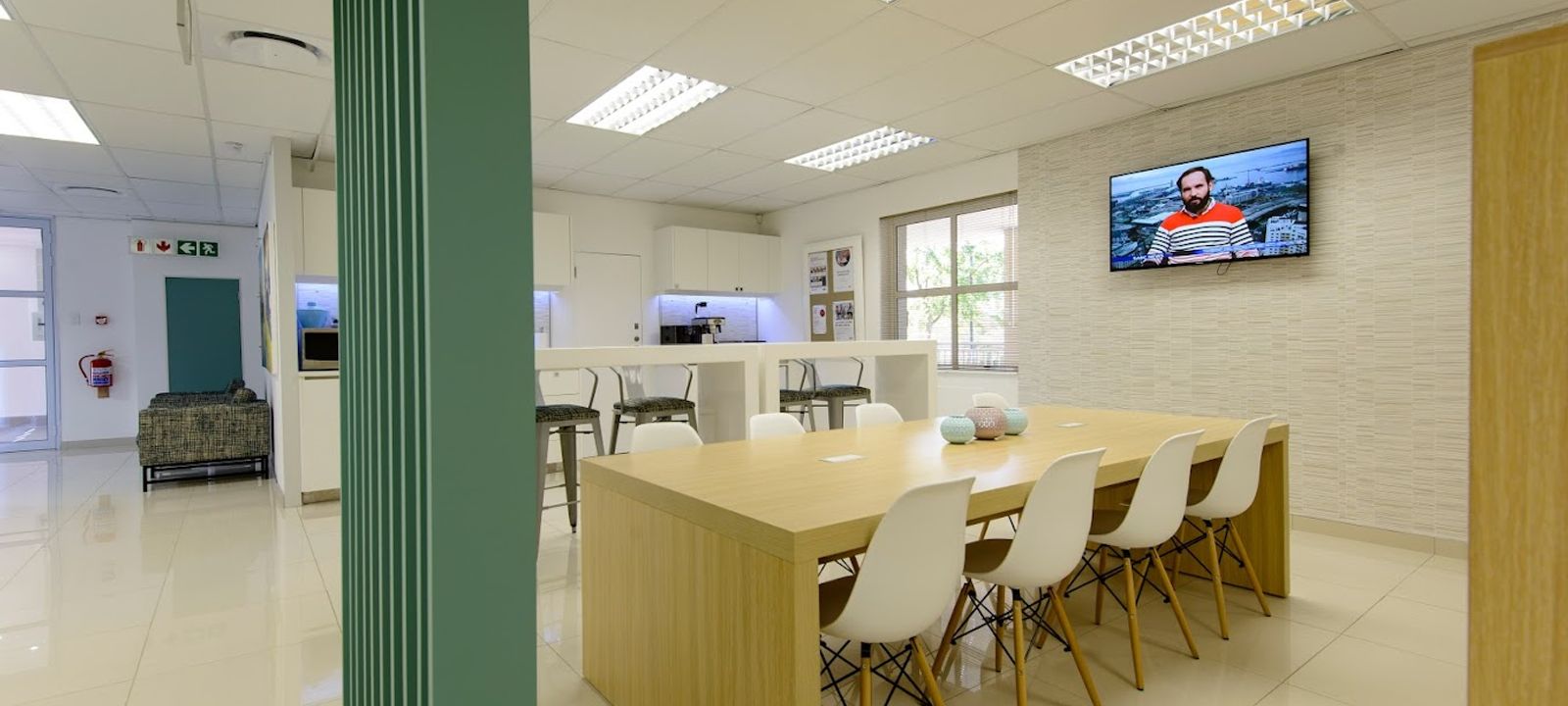 33 Ballyclare Dr Ballywoods Office Park, Sandton - Image 1