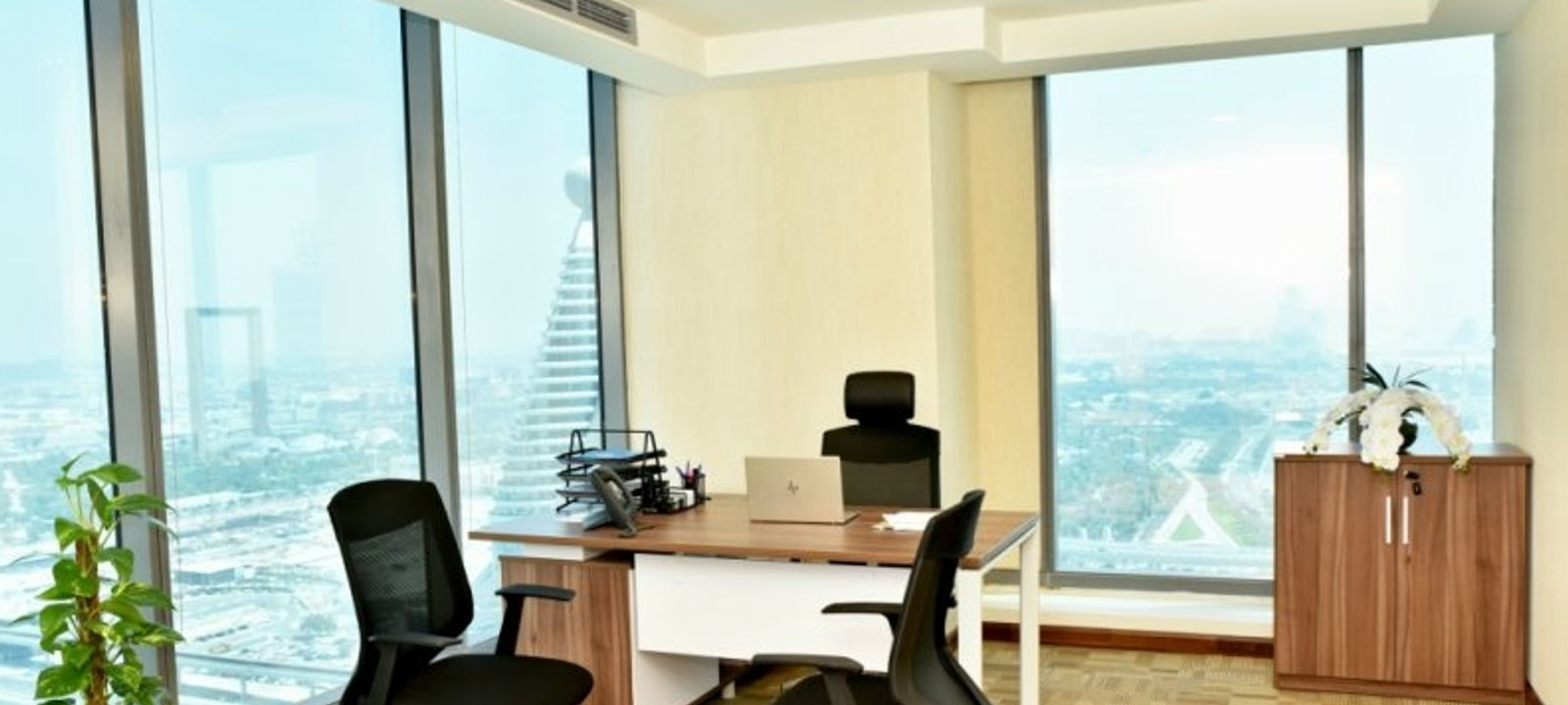 1 Sheikh Zayed Road, Dubai - Image 1