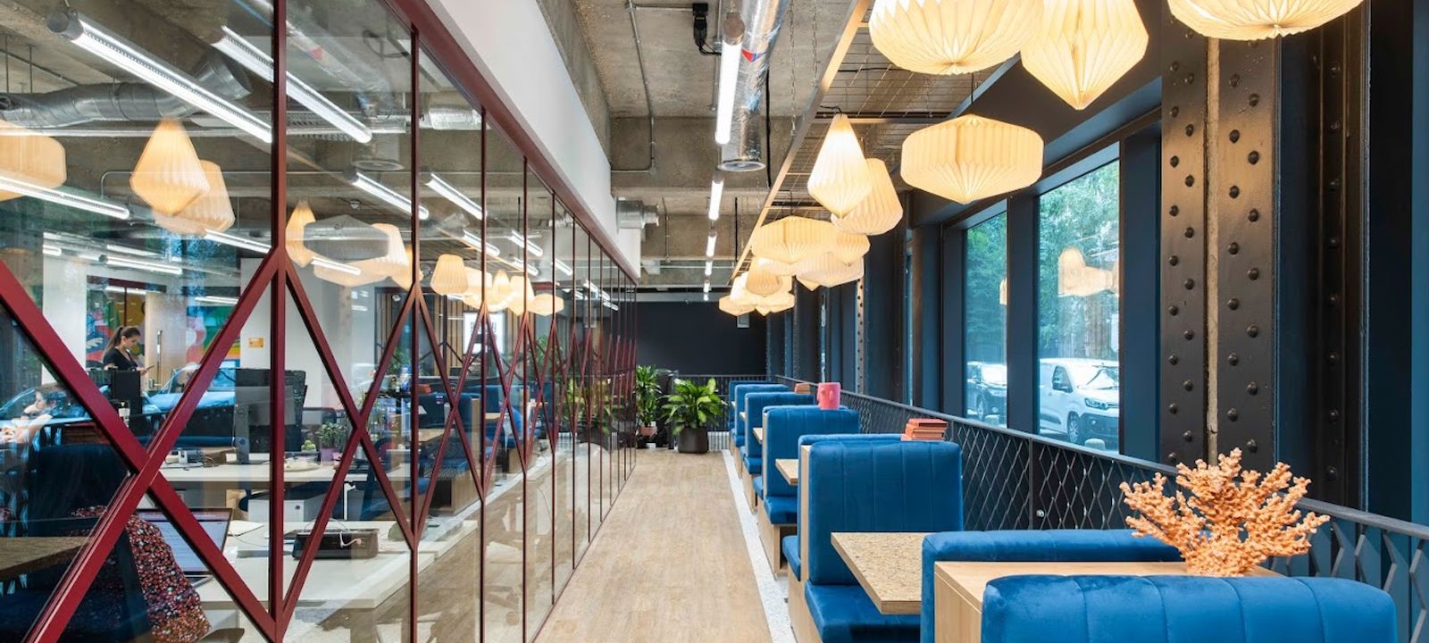 2 Whitechapel Road, Greater London - Image 1