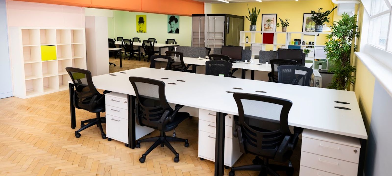 40 Bowling Green Lane, Greater London - Image 1