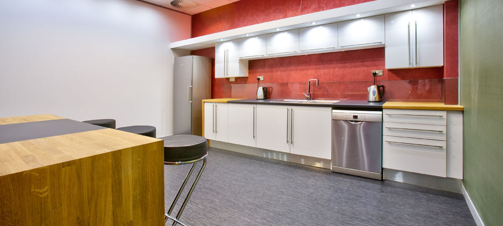 160 Aztec West, South Gloucestershire - Image 1