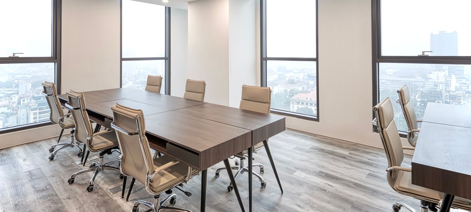 4 Ton That Tung, Kim Lien - Image 1