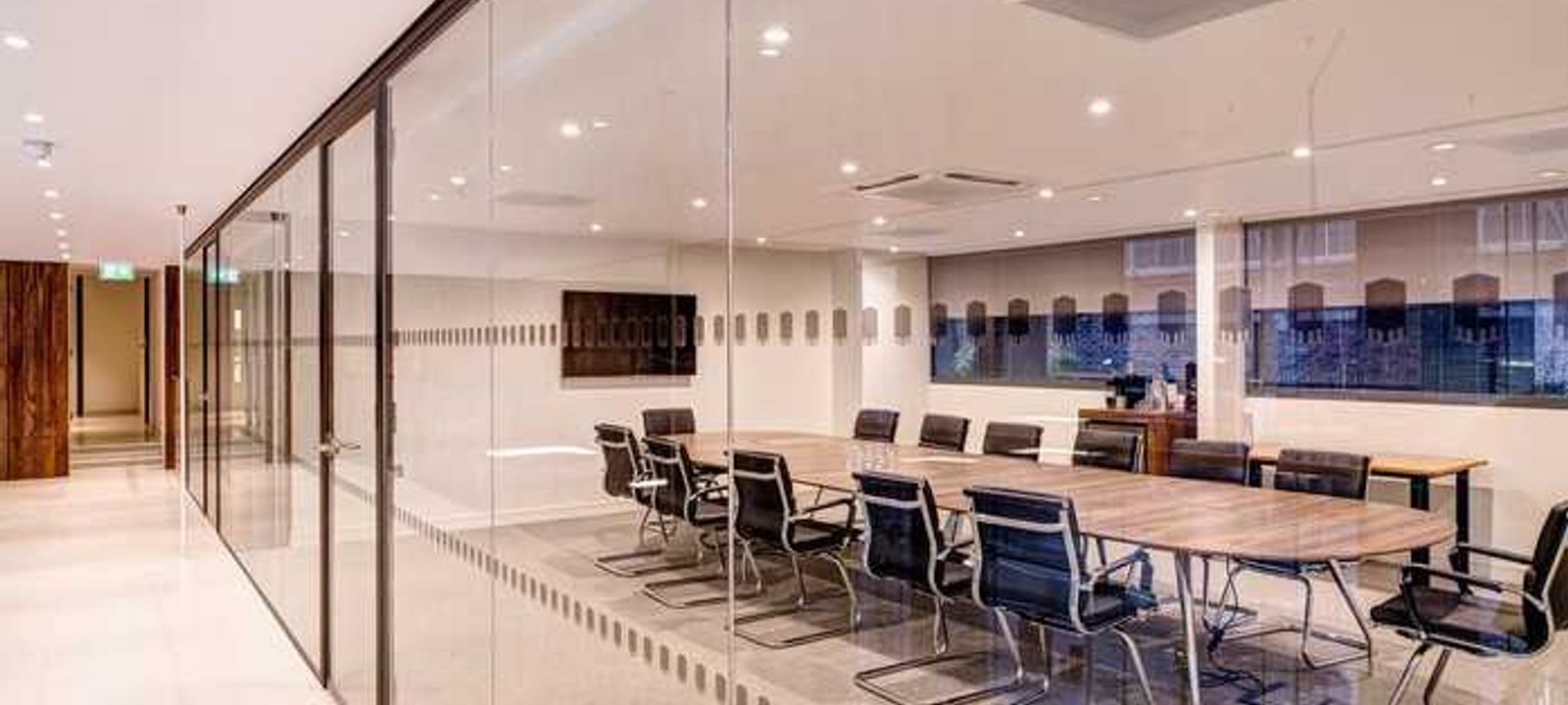 91 Waterloo Road, Greater London - Image 1