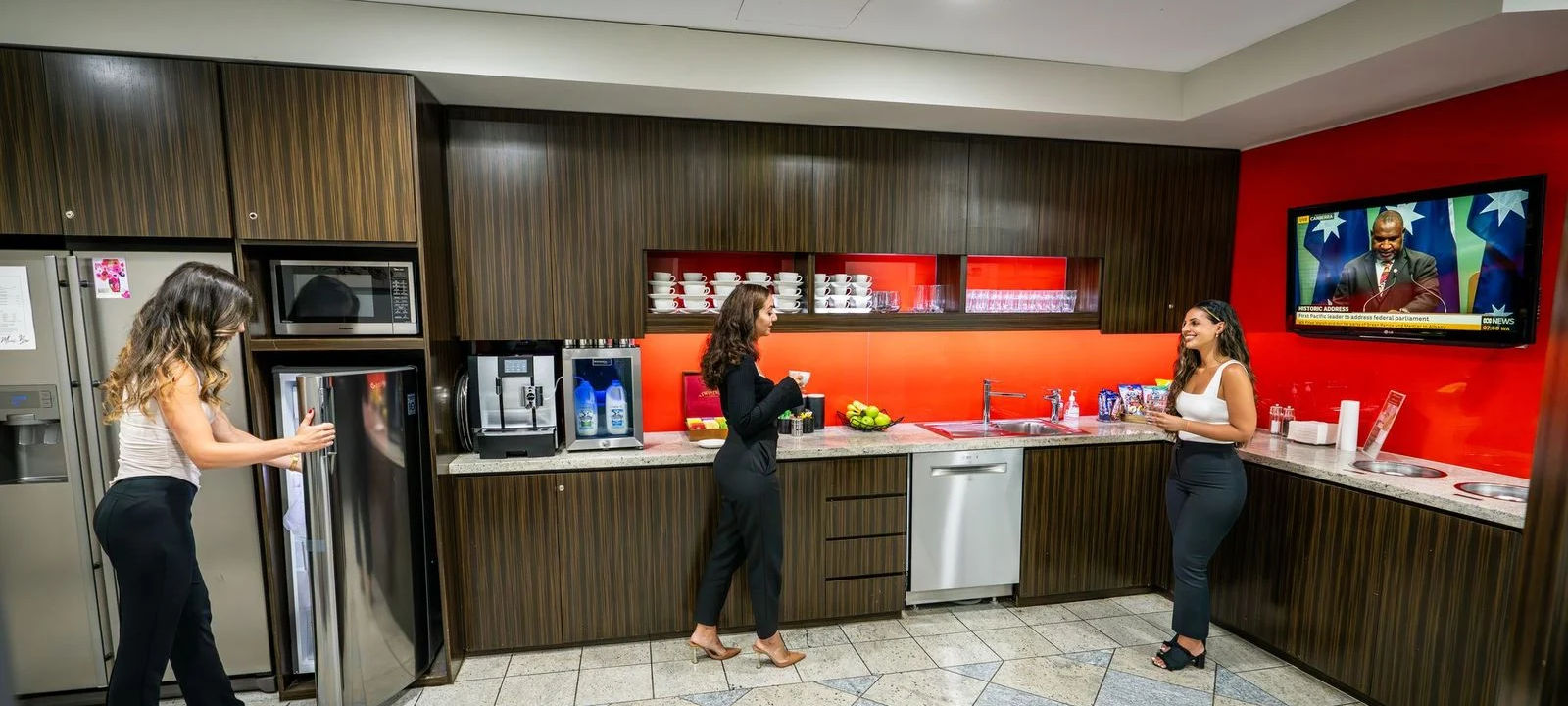 1 Southbank Boulevard, Southbank - Image 1