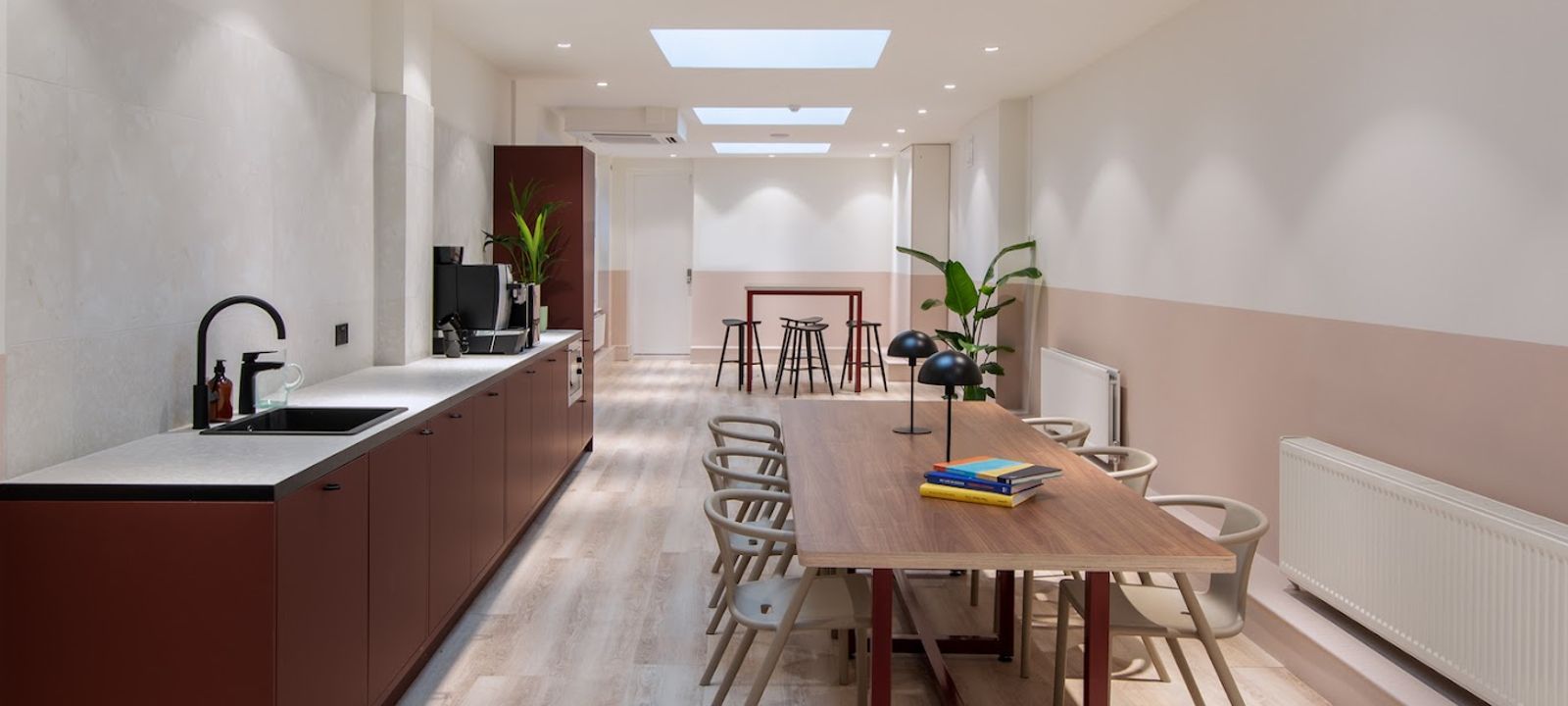 45 Broadwick Street 45 Broadwick Street, Carnaby - Image 1