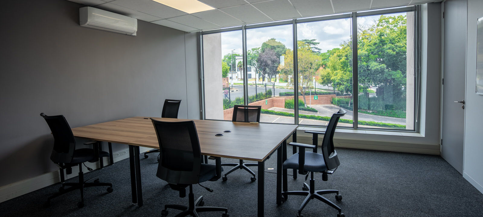 15 Forest Road, Bramley - Image 1