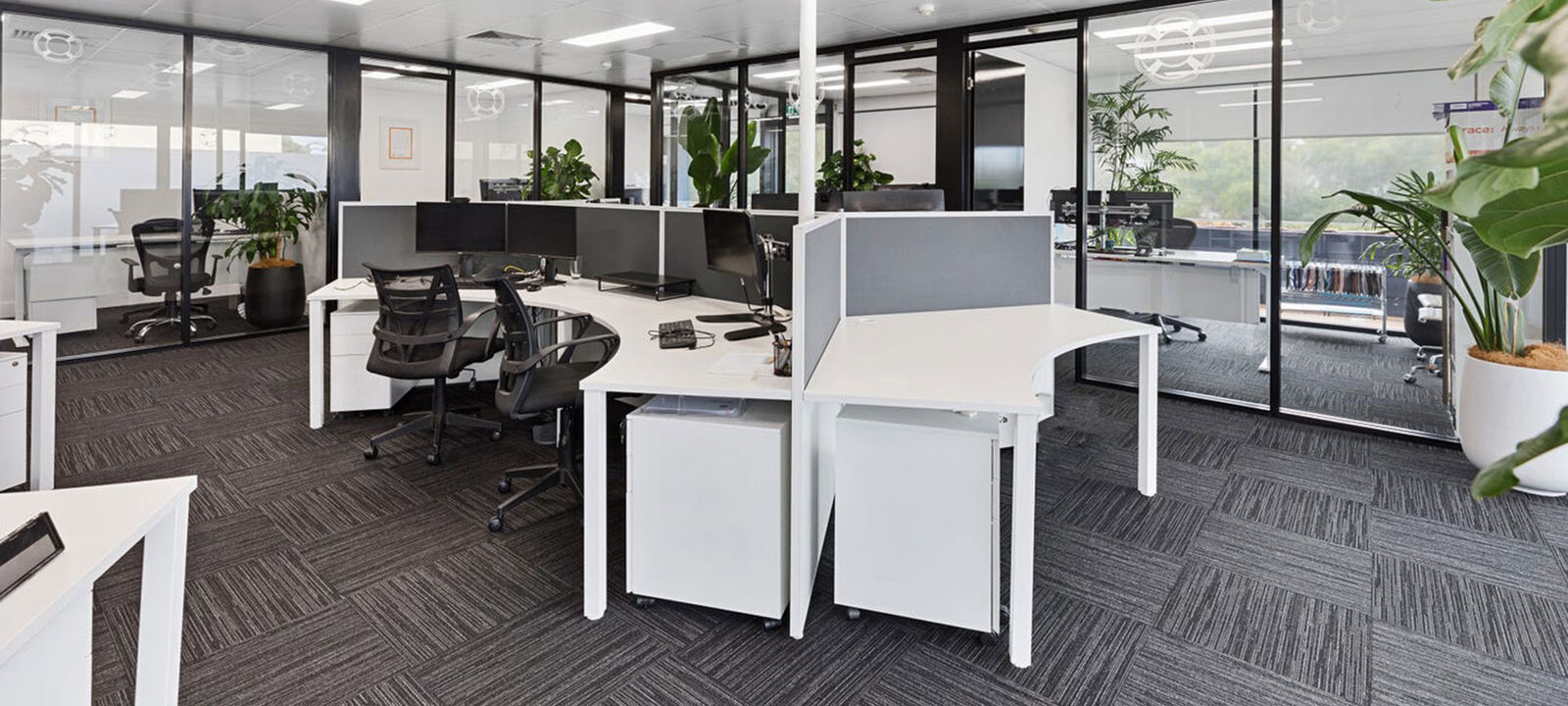 3 Lanyana Way, Noosa Heads - Image 1