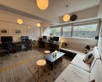 11 Person Private Office
