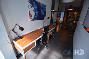 9 Person Private Office