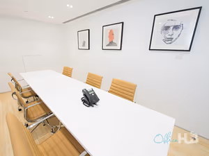 10 Person Private Office