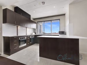 10 Person Private Office