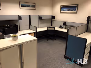 4 Person Coworking Desk