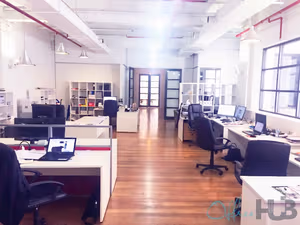 3 Person Coworking Desk