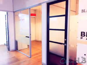 1 Person Coworking Desk